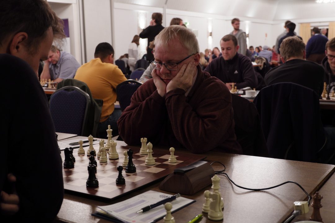 Uwe Rau Erster Tag 3. DPI Schach open - Schach Open Leer